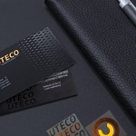 επαγγελματικές κάρτες, Κάρτες λαμινέιτ UTECO ΑΒΕΕ, σε μοναδικό χαρτί, κοπτικό, θερμοτυπία μπρονζέ & τοπικό UV.